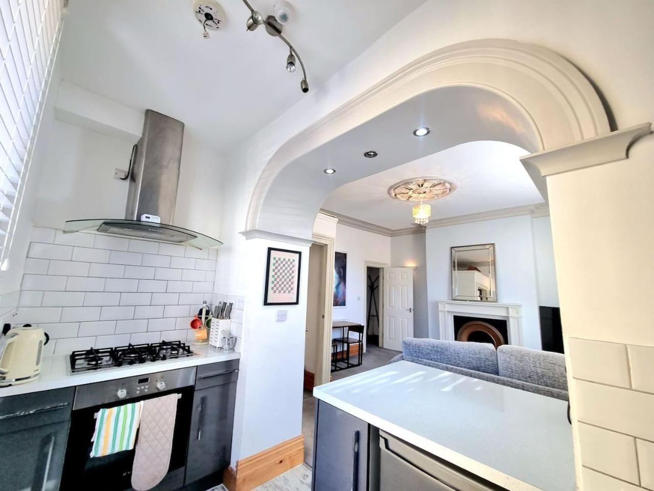 Entire Apartment By City Centre & Harbourside Bristol Zewnętrze zdjęcie